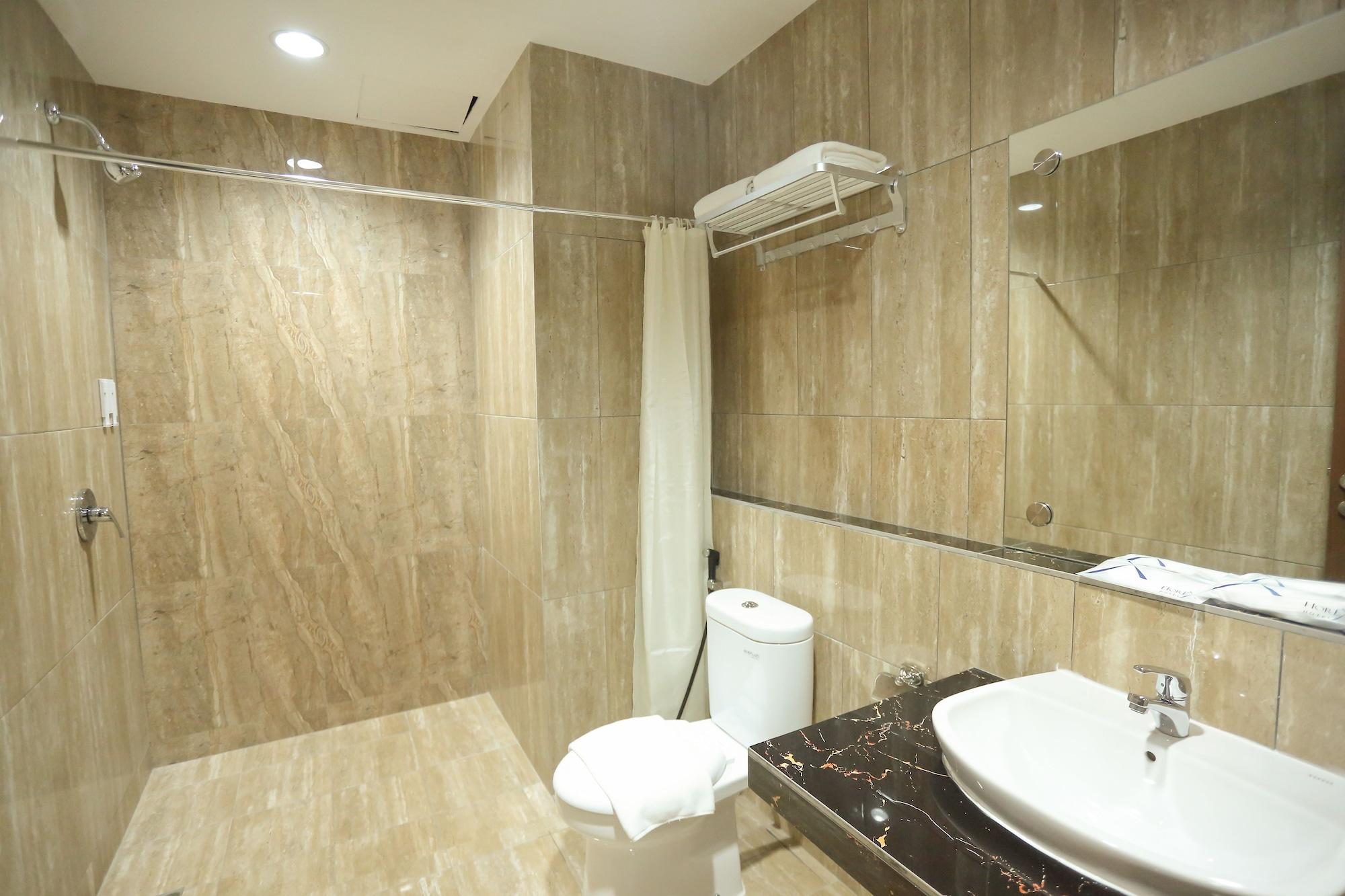 Horison Express Sentani Hotel Jayapura Exterior photo